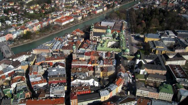 Detektei observiert in Innsbruck.