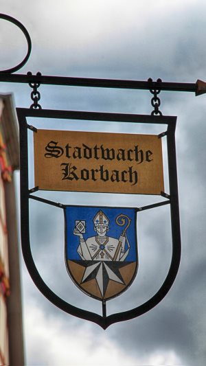 Detektive observieren in Korbach.