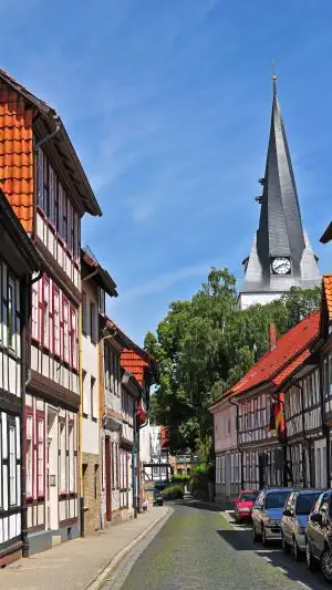 Privatdetektive observieren am Einsatzort Northeim.