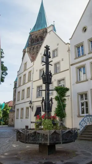 Wirtschaftsdetektive recherchieren am Einsatzort Warendorf.