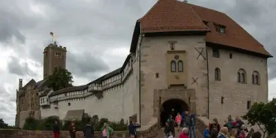 Detektive observieren in Eisenach.